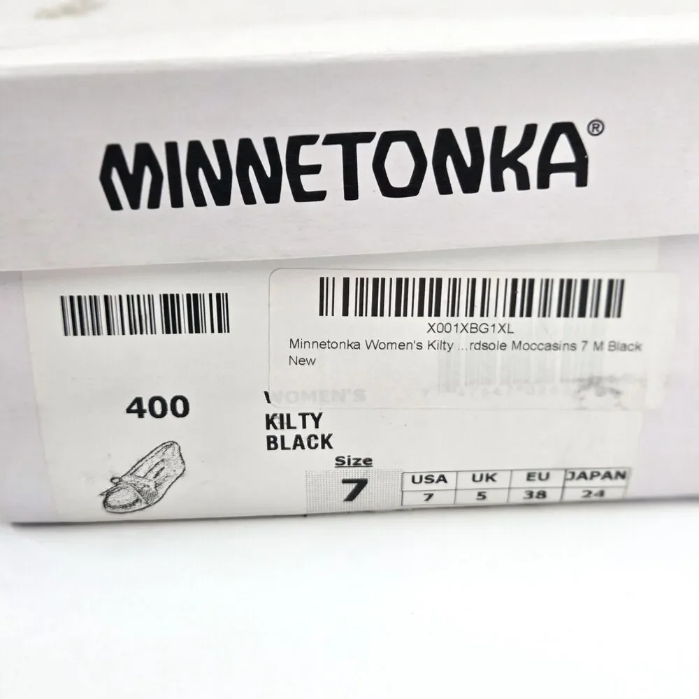 Minnetonka Kilty Hardsole Moccasins Women’s Size 7 Black Suede 400 NIB